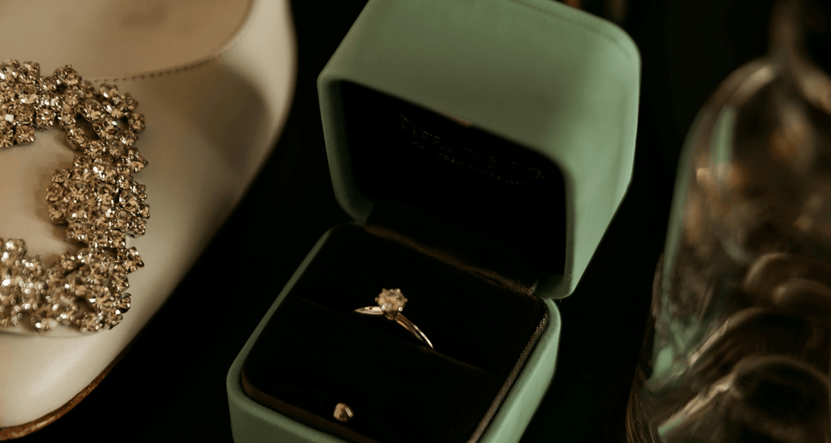 A Moment in Detail: Jewellery That Marks Meaningful Beginnings With Timeless Elegance