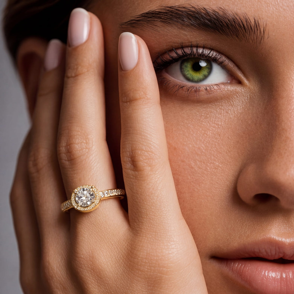 Minimal Gold Ring